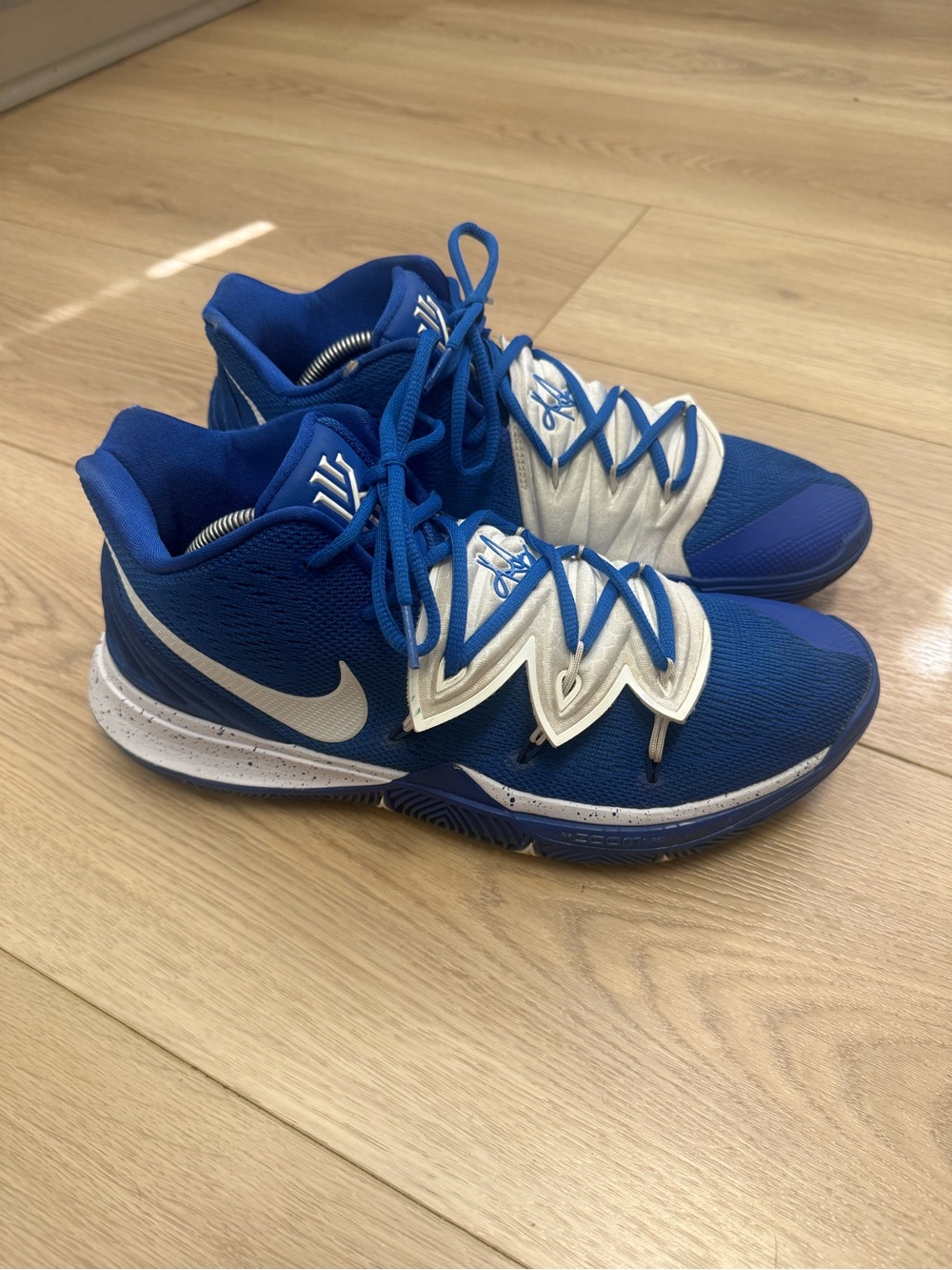 Nike Kyrie 5 TB Team Game Royal Blue White Men US 11 Irving Basketball Shoes